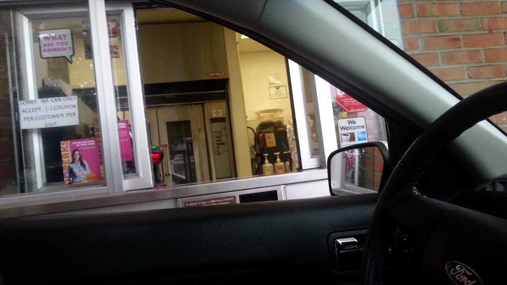 Dunkin | bakery | 7742 Lakeshore Blvd, Mentor, OH 44060, USA | 4402577790 OR +1 440-257-7790