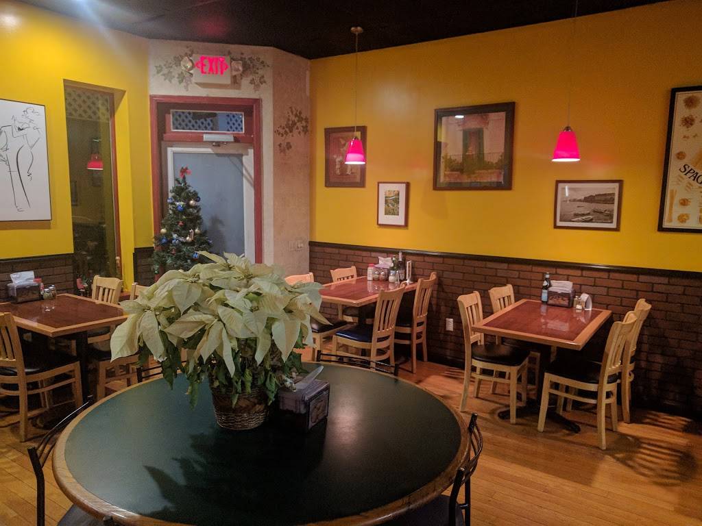 Franicos | restaurant | 25 Elm St, Warwick, NY 10990, USA | 8459868000 OR +1 845-986-8000