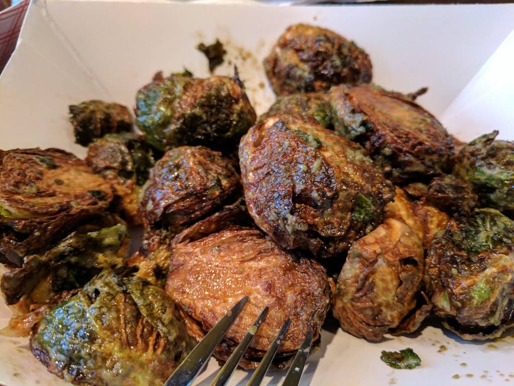 Woodbury | restaurant | 685 3rd St, San Francisco, CA 94107, USA | 4154759398 OR +1 415-475-9398