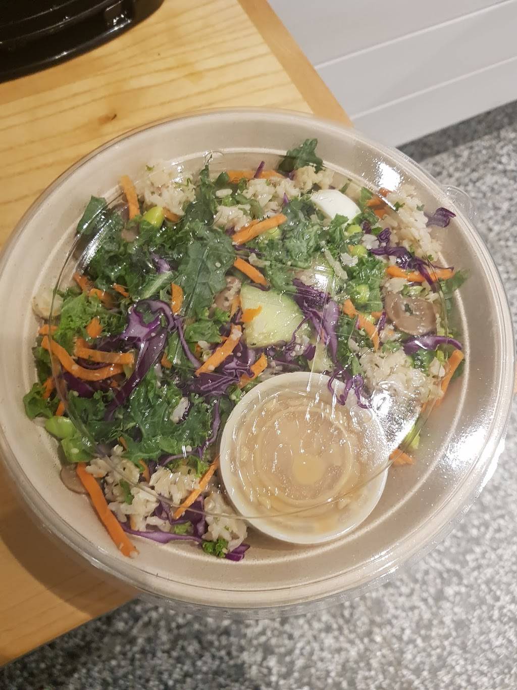 Freshii | restaurant | 4841 Yonge St, North York, ON M2N 5X2, Canada | 4373177929 OR +1 437-317-7929