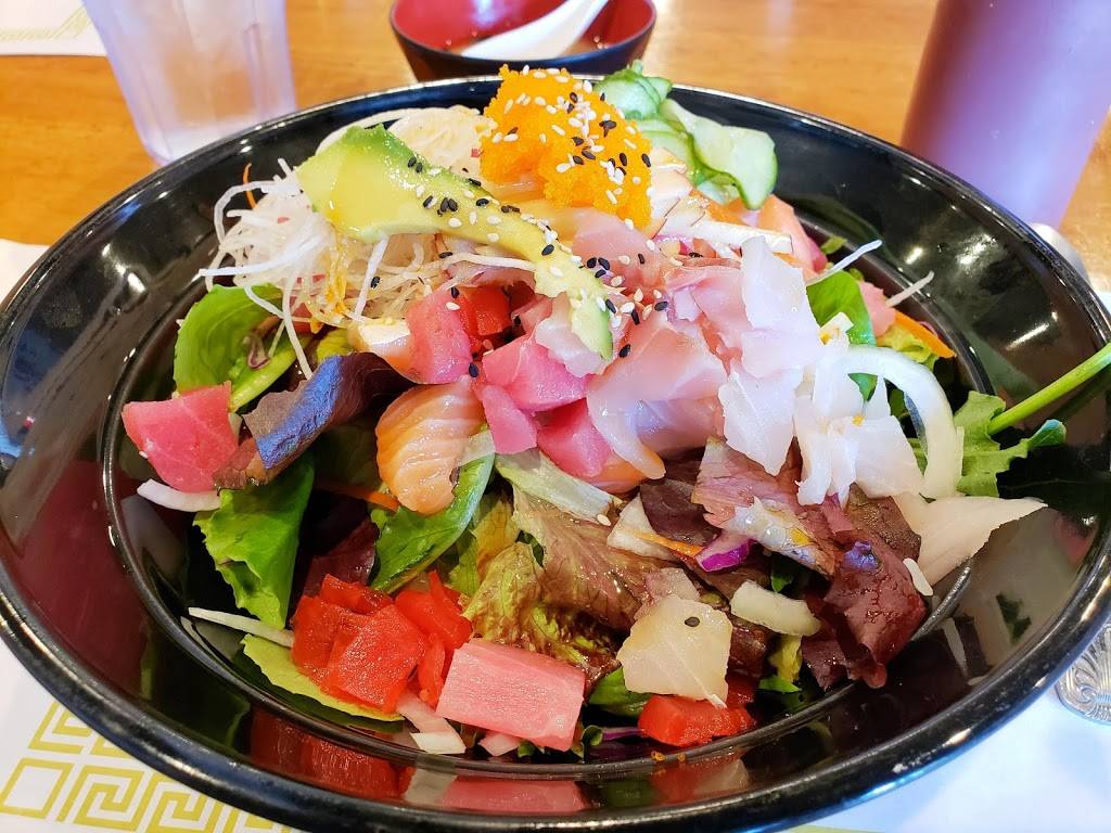 Tak E Sushi and Rolls | restaurant | 1905, 20804 S Figueroa St, Carson, CA 90745, USA | 3103473201 OR +1 310-347-3201