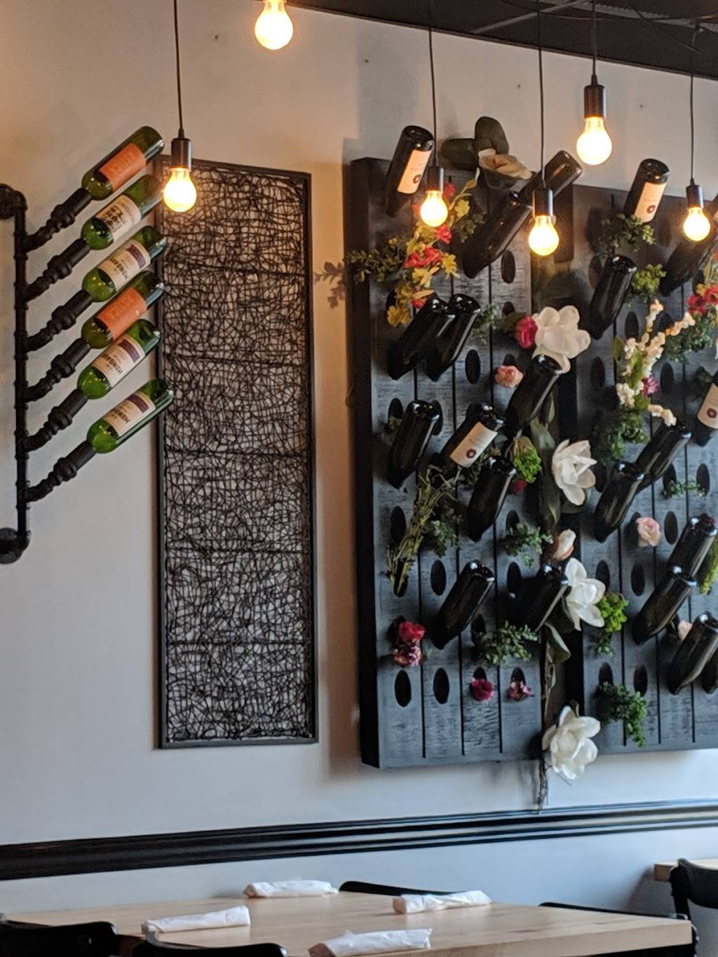 Santuccis Original Square Pizza Roxborough | meal delivery | 6164 Ridge Ave, Philadelphia, PA 19128, USA | 2672893000 OR +1 267-289-3000