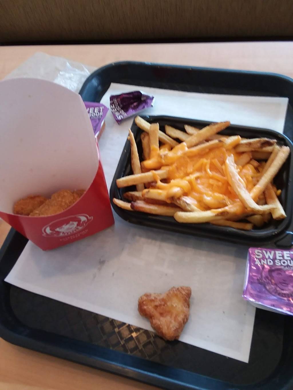 Wendys | restaurant | 69 Long Pond Rd Drive, Plymouth, MA 02360, USA | 5089274073 OR +1 508-927-4073