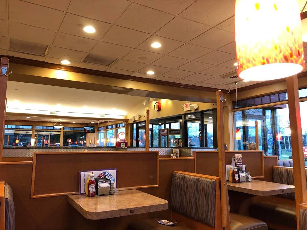 Kerbys Koney Island | restaurant | 26245 Telegraph Rd, Southfield, MI 48033, USA | 2483570278 OR +1 248-357-0278