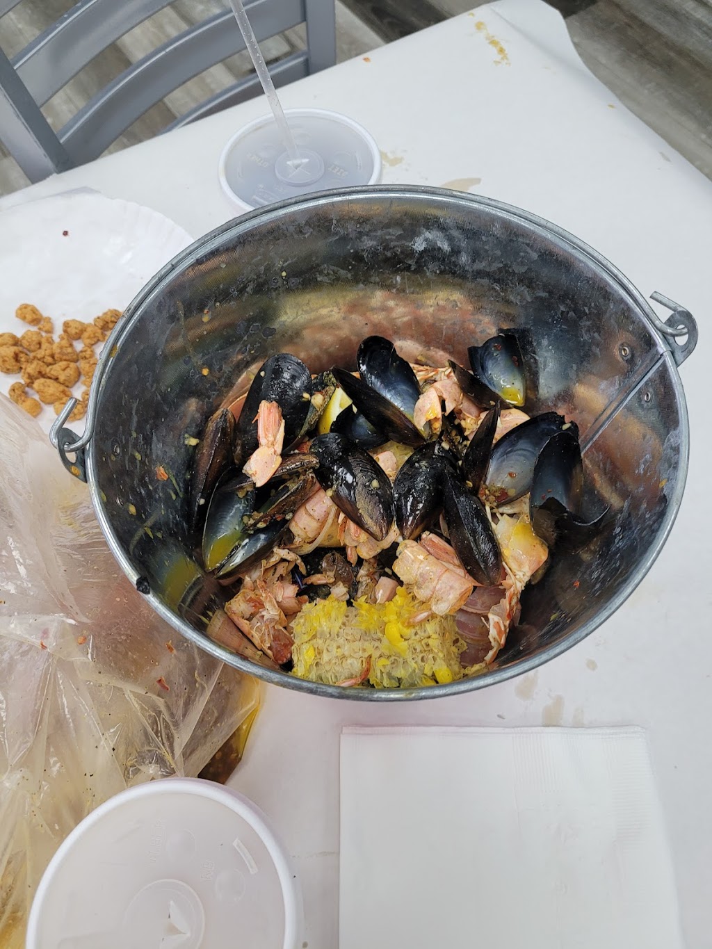 Krackin Cajun Seafood House | restaurant | 3025 S Main St Ste 1, Joplin, MO 64804, USA | 4175407437 OR +1 417-540-7437