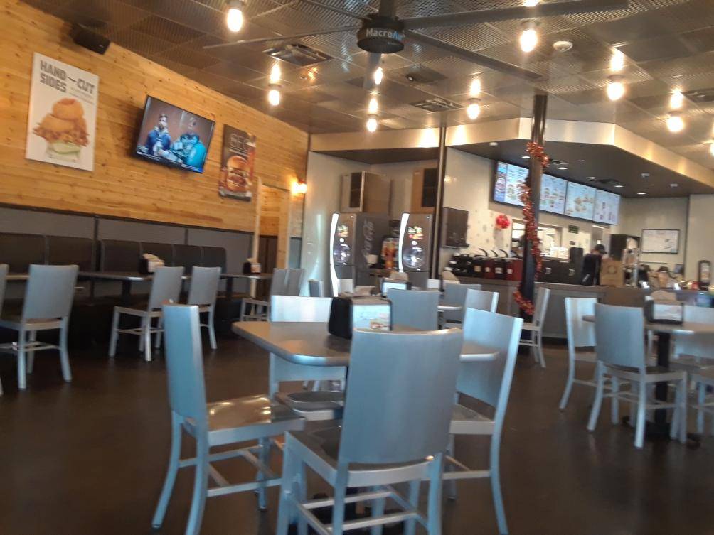 BurgerFi | restaurant | 6650 N Beach St Suite 108, Fort Worth, TX 76137, USA | 8177174743 OR +1 817-717-4743