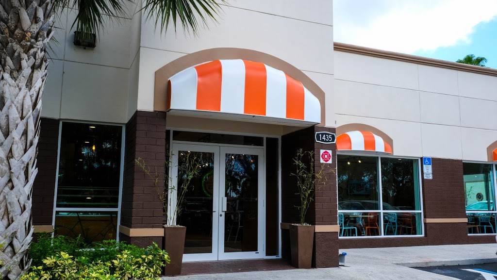 Bonjour French Bakery Weston | bakery | 1435 N Park Dr, Weston, FL 33326, USA | 3058789353 OR +1 305-878-9353