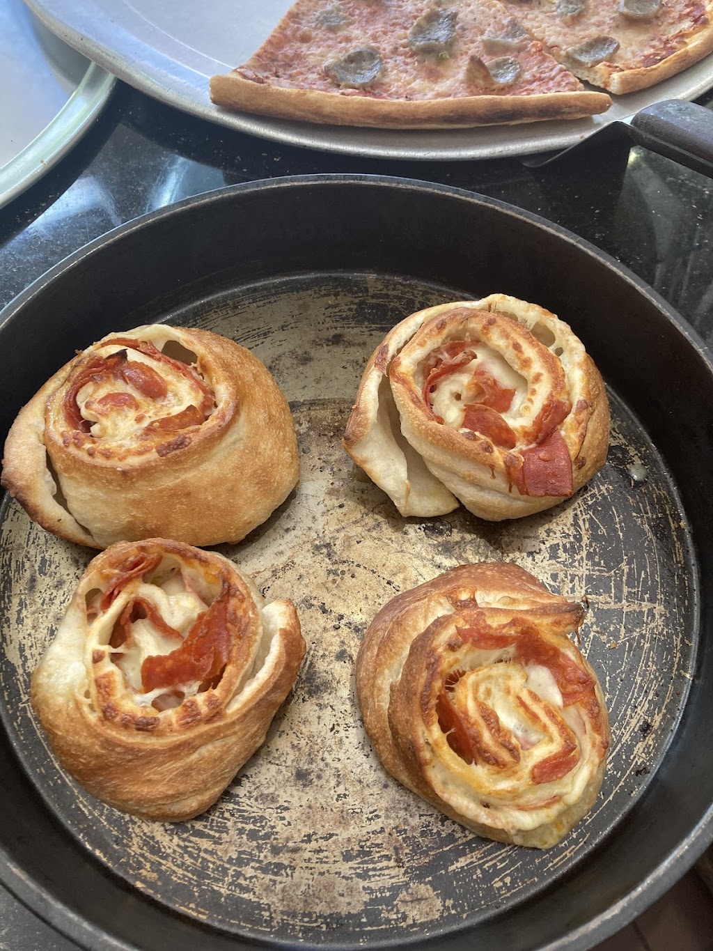 Asap pizza spot | restaurant | 3705 28th Ave, Queens, NY 11103, USA | 3478480085 OR +1 347-848-0085