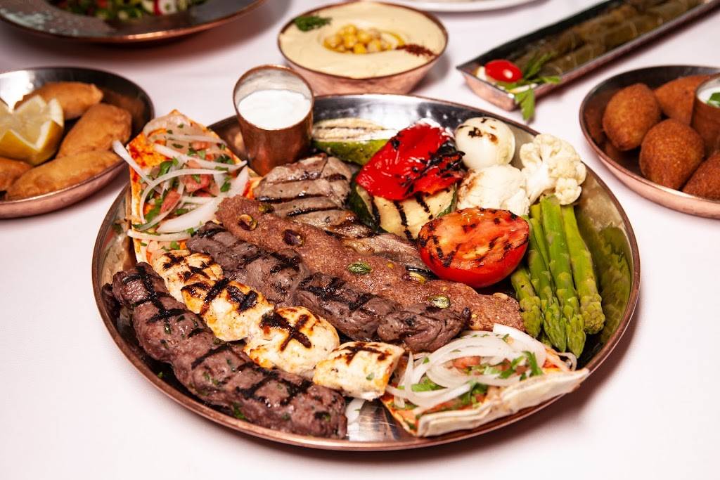 Restaurant Mont Liban | restaurant | 236 Rue Champlain, Saint-Jean-sur-Richelieu, QC J3B 6V8, Canada | 4503466636 OR +1 450-346-6636