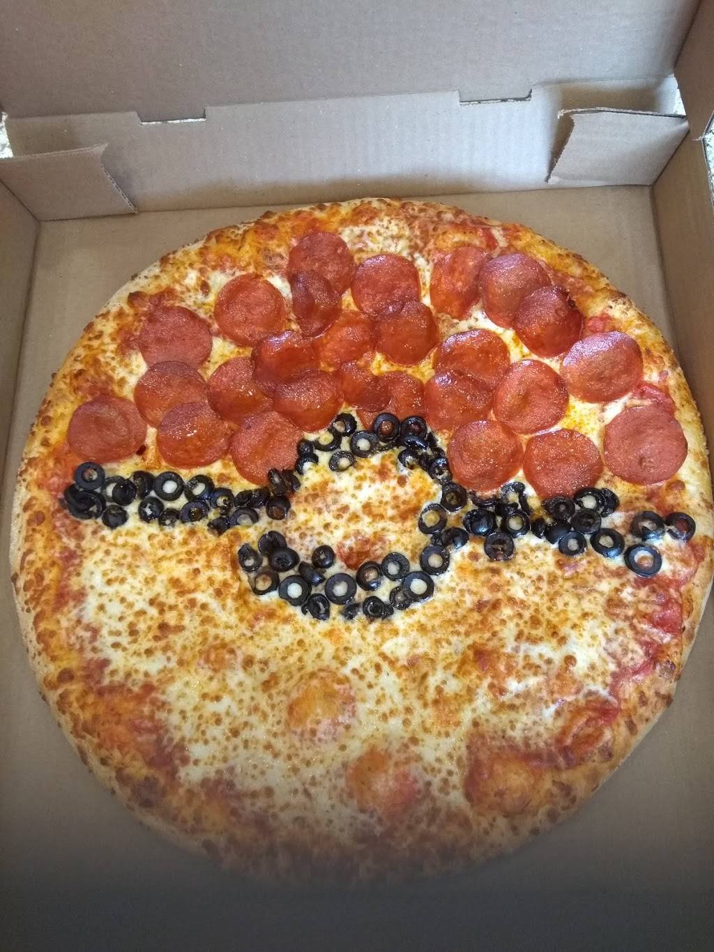 Free Topping Pizza | restaurant | 165 Simcoe St S, Oshawa, ON L1H 4G8, Canada | 9055711010 OR +1 905-571-1010