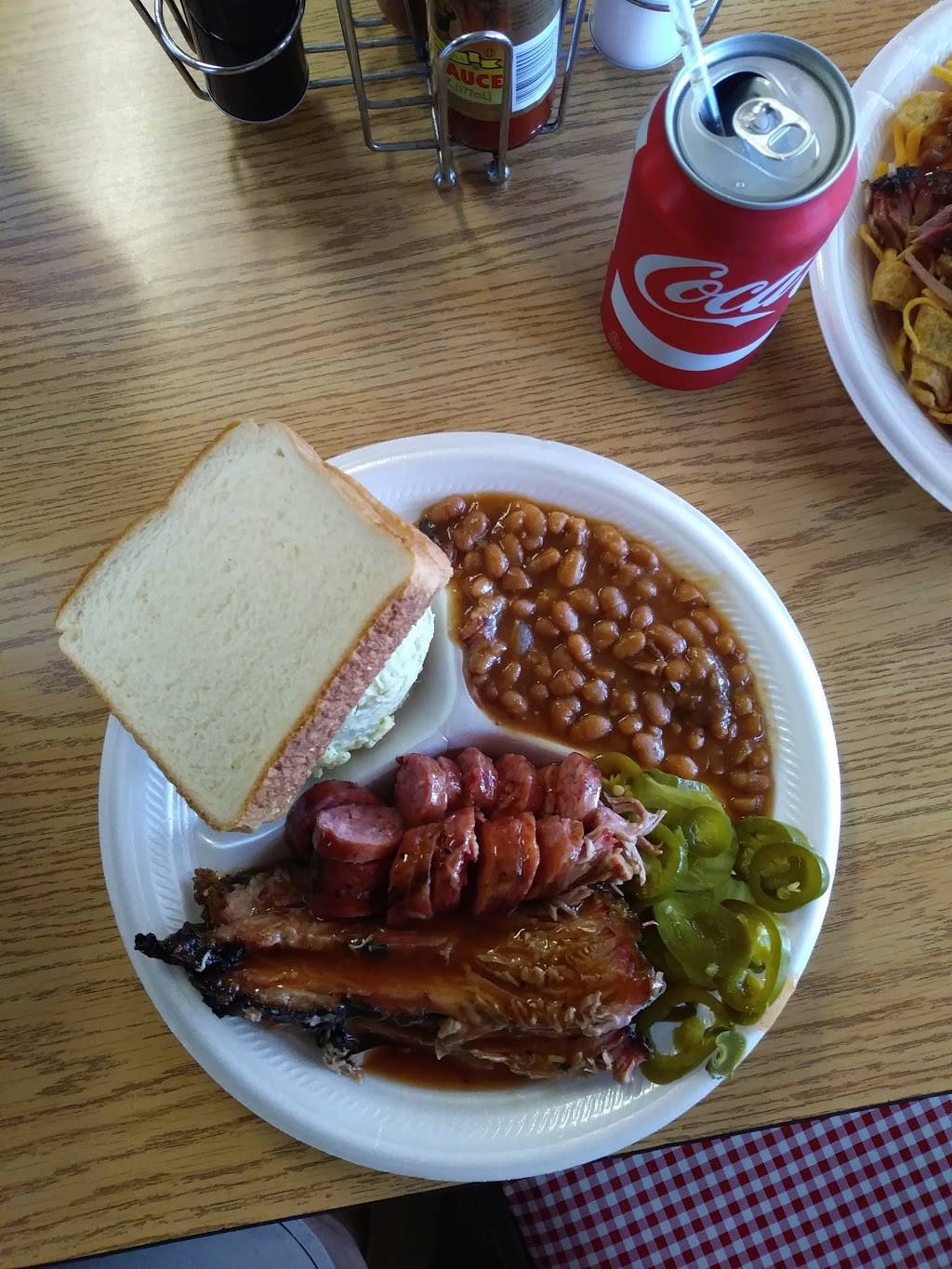 Smokin Joes of Texas | restaurant | 114 N Weidner Rd, San Antonio, TX 78233, USA | 2102310849 OR +1 210-231-0849