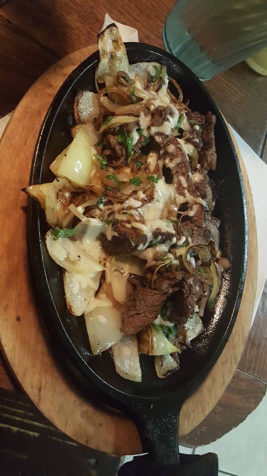 Chipotle Mexican Grill | restaurant | 213 Interstate 45 S, Huntsville, TX 77340, USA | 9364351861 OR +1 936-435-1861