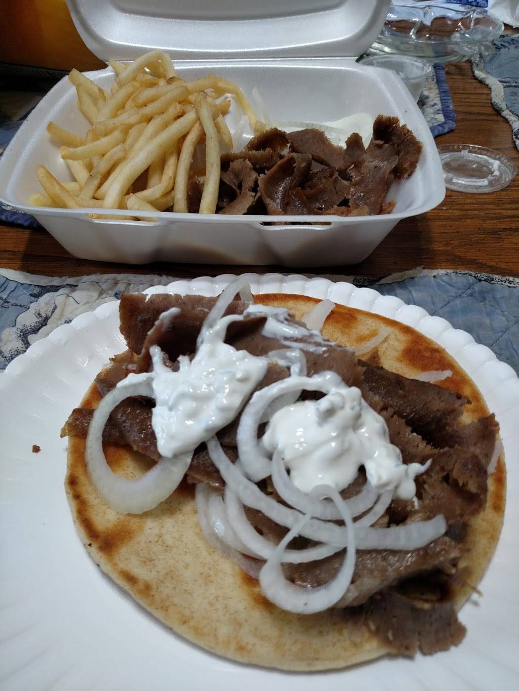 Nickys Gyros Lockport | restaurant | 903 E 9th St, Lockport, IL 60441, USA | 8158380600 OR +1 815-838-0600