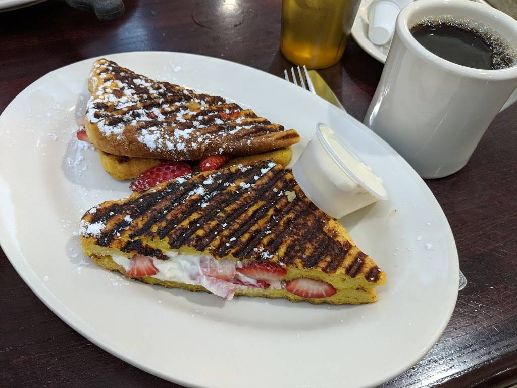 Townsquare Diner | restaurant | 320 NJ-15, Wharton, NJ 07885, USA | 9733667244 OR +1 973-366-7244