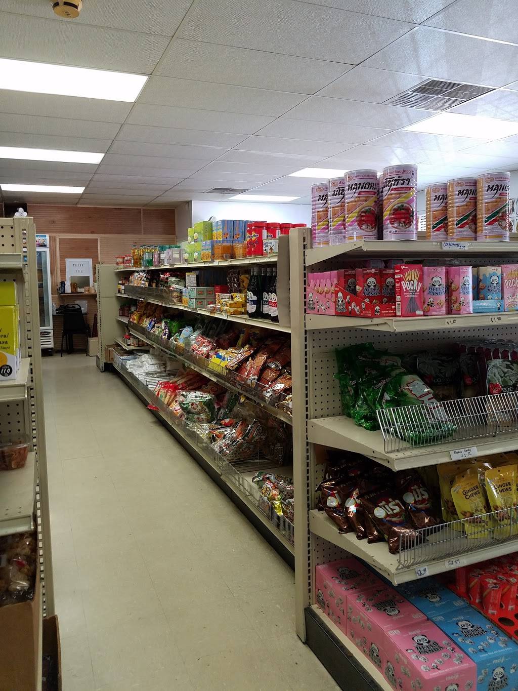 Asia Market Thai Lao Food | meal takeaway | 3620 N Main St, Houston, TX 77009, USA | 8329684559 OR +1 832-968-4559