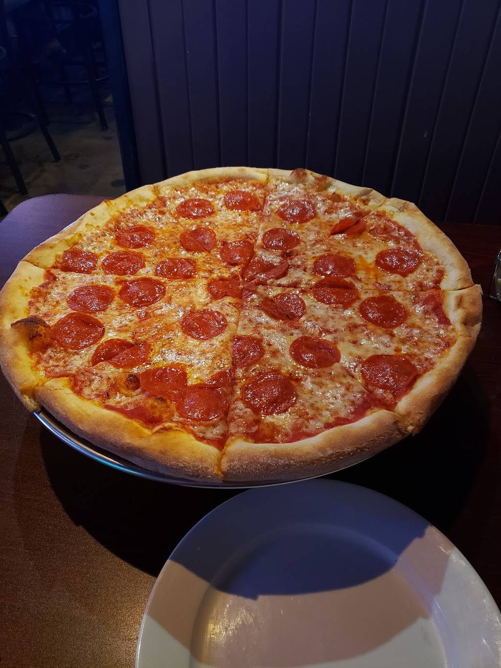 Jakes Bar and Grill | restaurant | 2305 N Gateway Ave, Harriman, TN 37748, USA | 8652458348 OR +1 865-245-8348