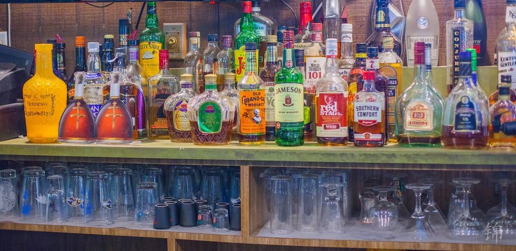 Caton House Beer & Liqour | restaurant | 1506 S Caton Ave, Baltimore, MD 21227, USA | 4106448496 OR +1 410-644-8496