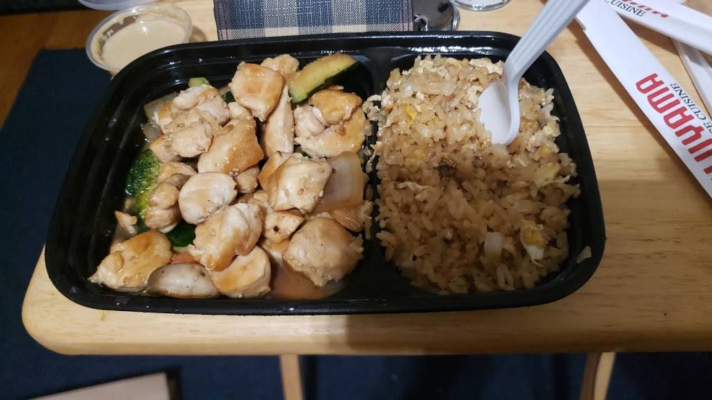 Fuji Poke Brady | cafe | 1426 E Brady St, Milwaukee, WI 53202, USA | 4145091777 OR +1 414-509-1777