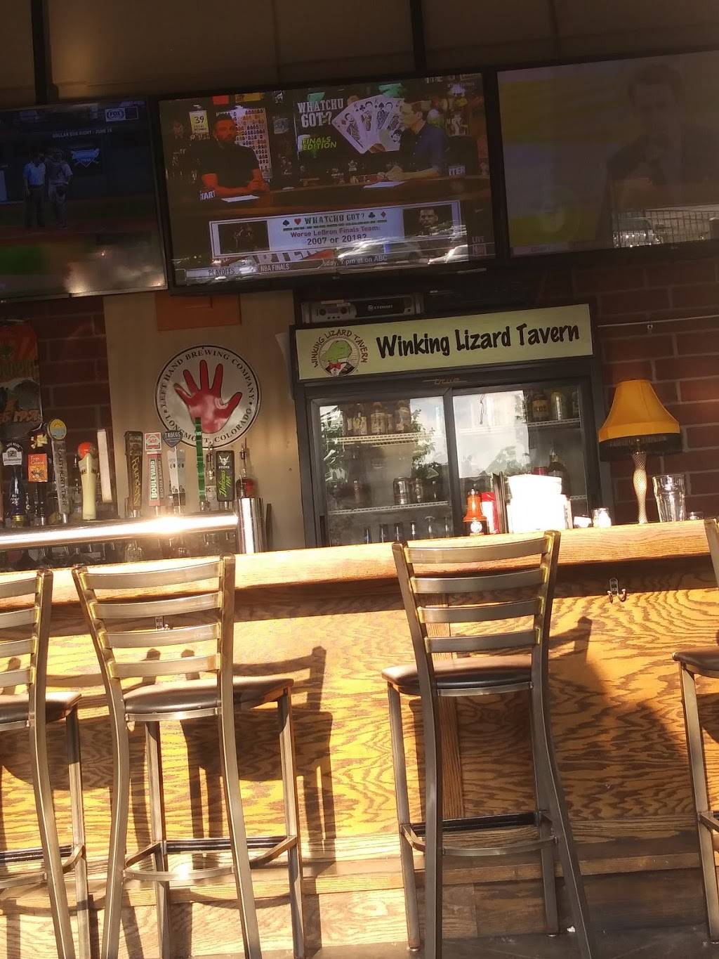 Winking Lizard Tavern | restaurant | 2175 E Maple St, North Canton, OH 44720, USA | 3304706460 OR +1 330-470-6460