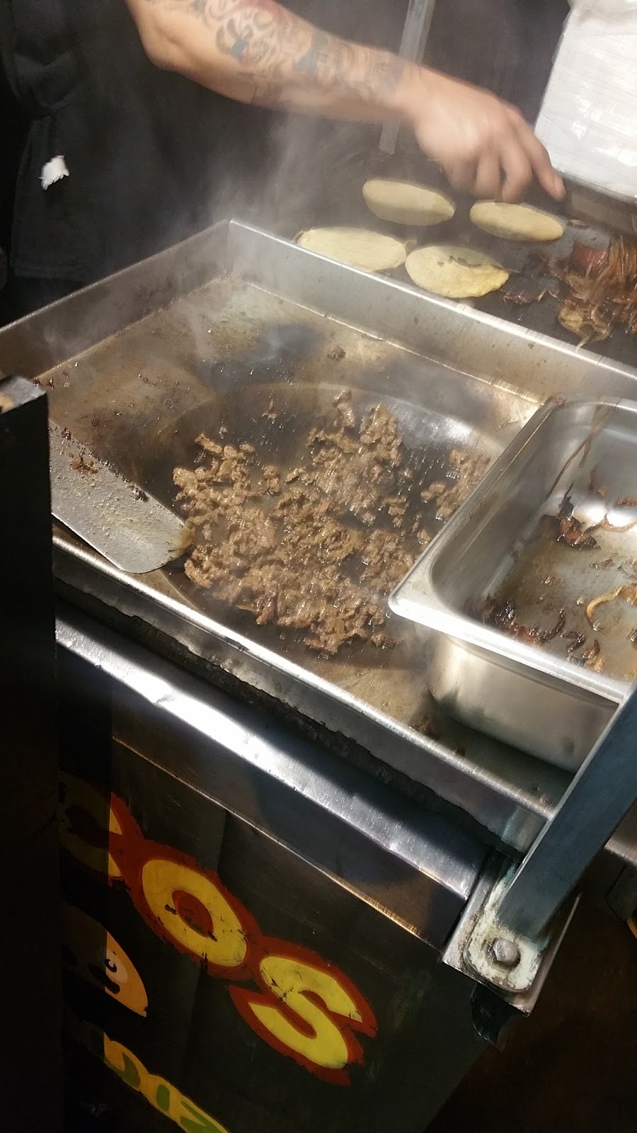 Flash Taco Wicker Park | restaurant | 1570 N Damen Ave., Chicago, IL 60622, USA | 7737721997 OR +1 773-772-1997