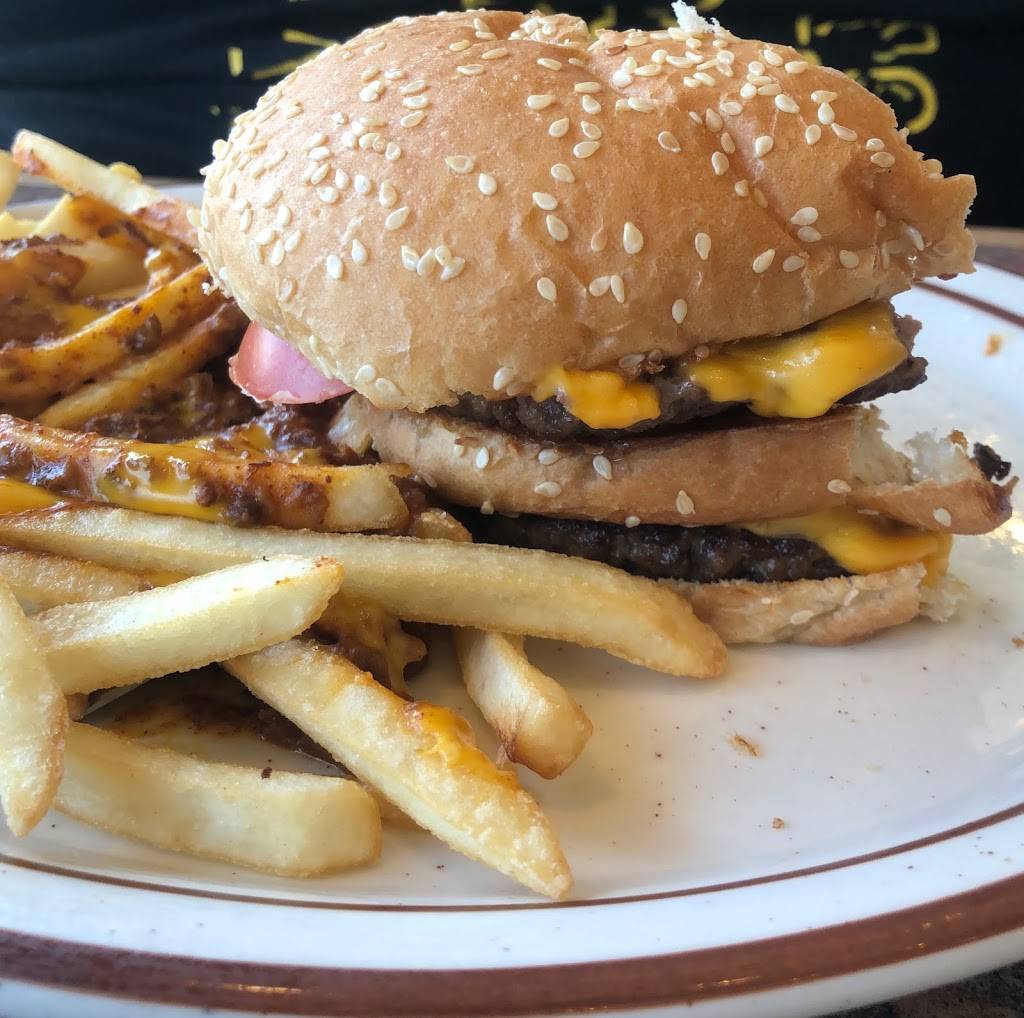 Kerbys Koney Island | restaurant | 16351 Ford Rd, Dearborn, MI 48126, USA | 3139960600 OR +1 313-996-0600