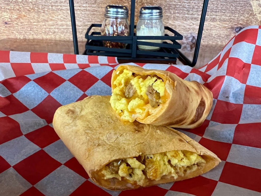 Gios Stillwater | restaurant | 317 Main St S, Stillwater, MN 55082, USA | 6513421535 OR +1 651-342-1535