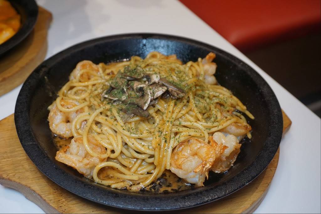 Flaming Kitchen | restaurant | 3250 Midland Ave Unit G126, Scarborough, ON M1V 0C4, Canada | 4162976055 OR +1 416-297-6055