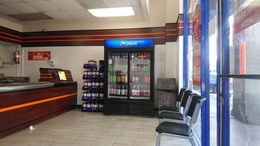 Little Caesars Pizza | meal takeaway | 934 E Colorado St, Glendale, CA 91205, USA | 8185510799 OR +1 818-551-0799