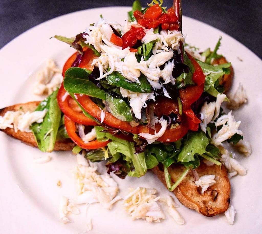 Bulerias Tapas Bar | night club | 3656 N Ashland Ave, Chicago, IL 60613, USA | 7734042855 OR +1 773-404-2855