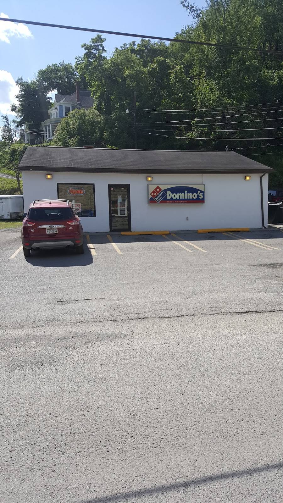 Dominos Pizza | meal delivery | 66 Valley St, Salem, WV 26426, USA | 3047824545 OR +1 304-782-4545