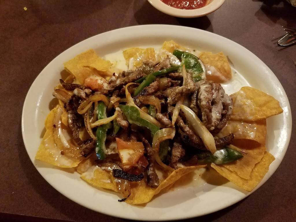 El Rancho | restaurant | 119 N Main St, Stuart, VA 24171, USA | 2766948555 OR +1 276-694-8555