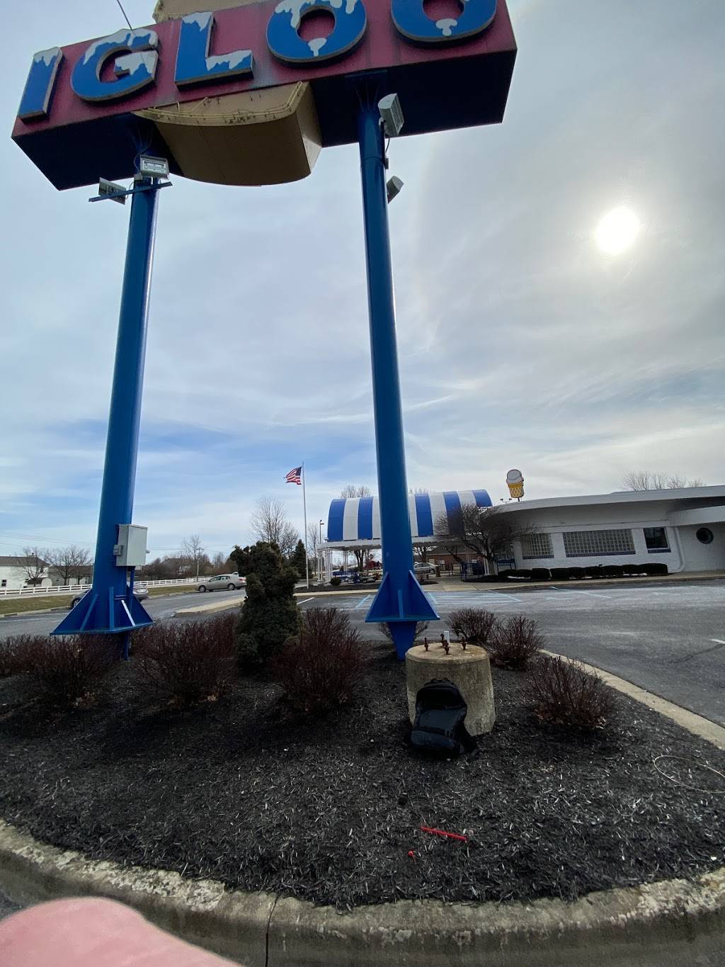 Igloo Frozen Custard | restaurant | 4909 Tazer Dr, Lafayette, IN 47905, USA | 7654490100 OR +1 765-449-0100