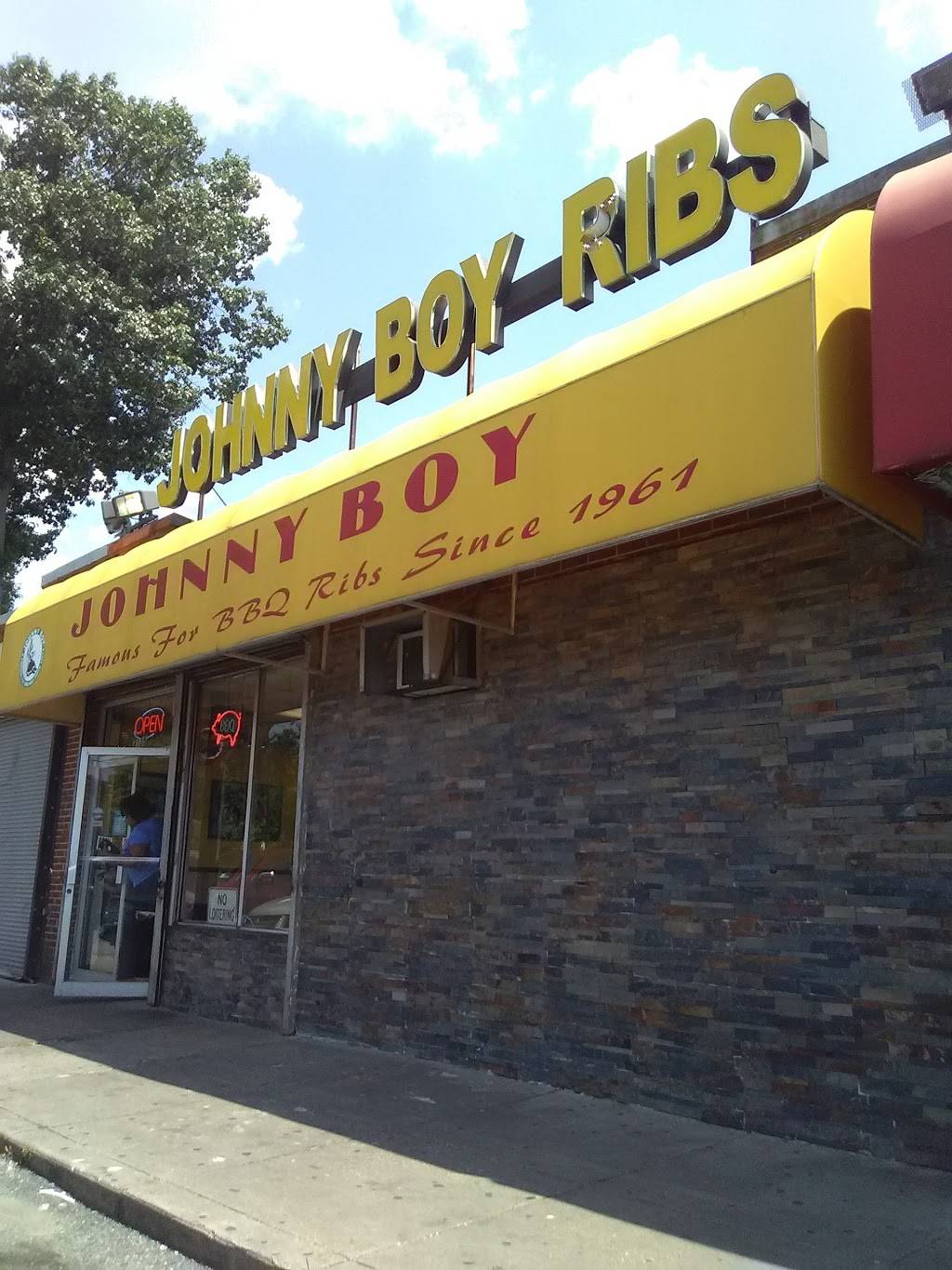 Johnny Boy Carryout | restaurant | 4125 Southern Ave SE, Capitol Heights, MD 20743, USA | 3017366300 OR +1 301-736-6300