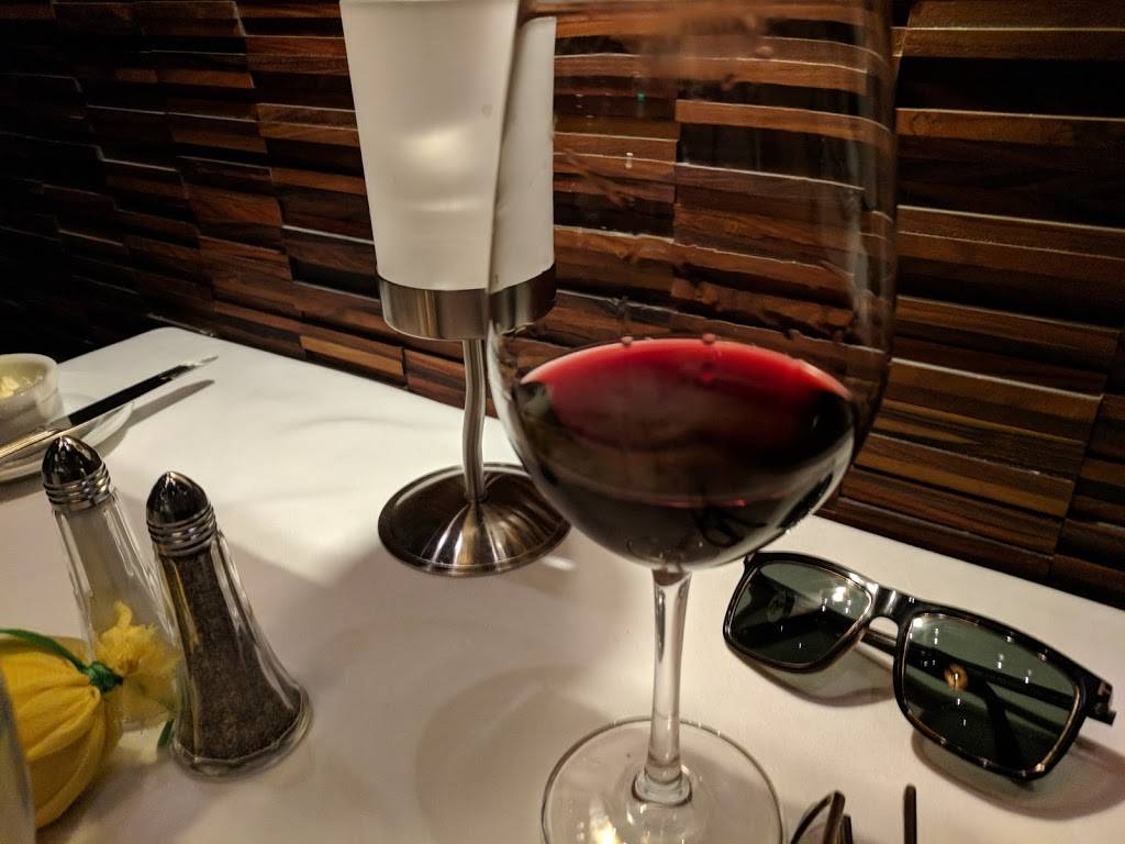 Ruths Chris Steak House | restaurant | 7001 E Belleview Ave Suite 100, Denver, CO 80237, USA | 3038549304 OR +1 303-854-9304