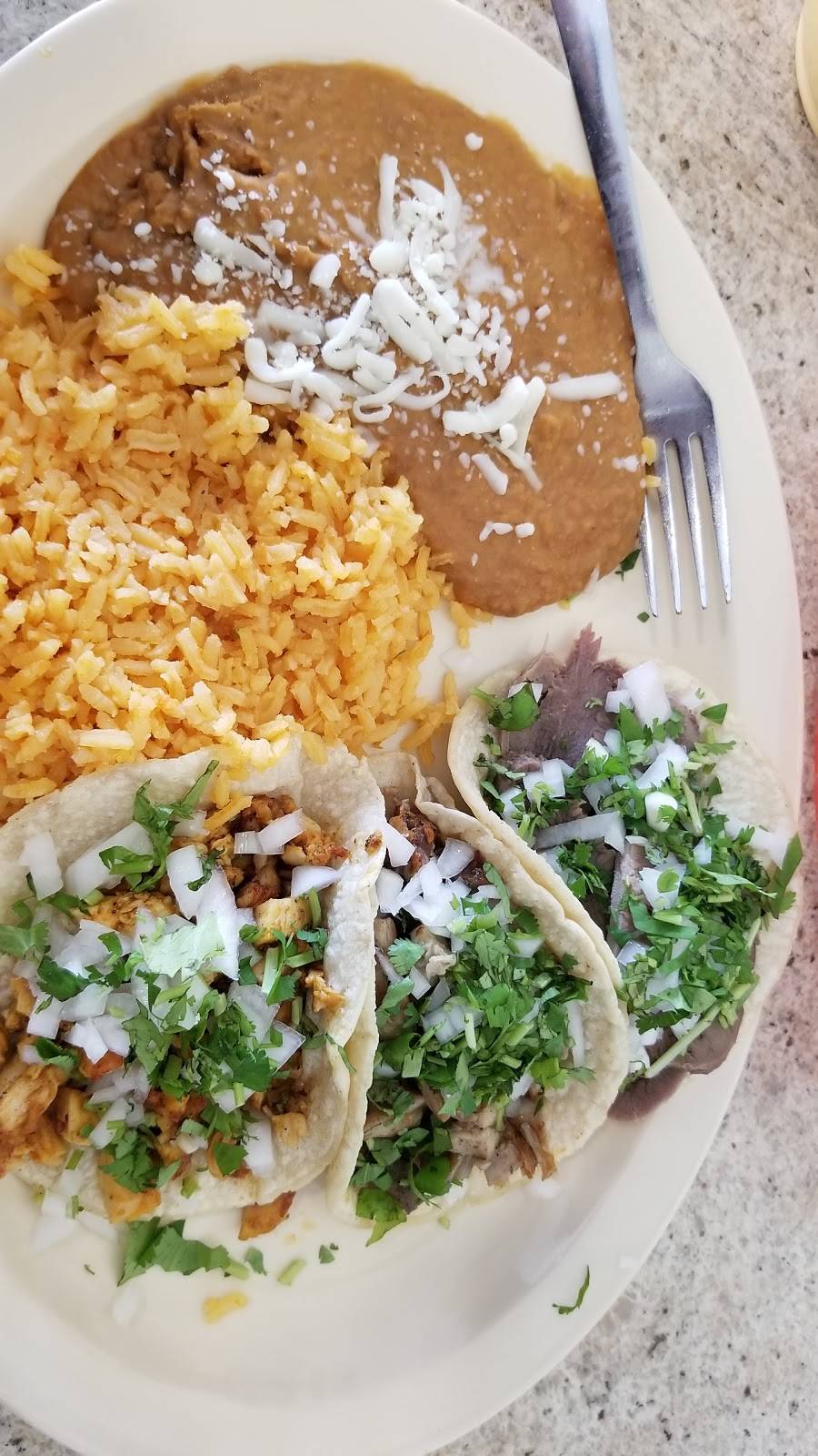 Los Paisanos Restaurant | restaurant | 9097 Sierra Ave, Fontana, CA 92335, USA | 9098228245 OR +1 909-822-8245