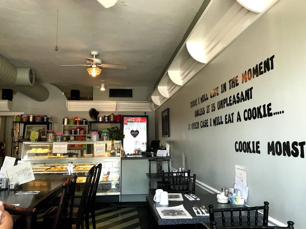 The Classic Cookie & Cafe | bakery | 409 W Gregory Blvd, Kansas City, MO 64114, USA | 8162148180 OR +1 816-214-8180