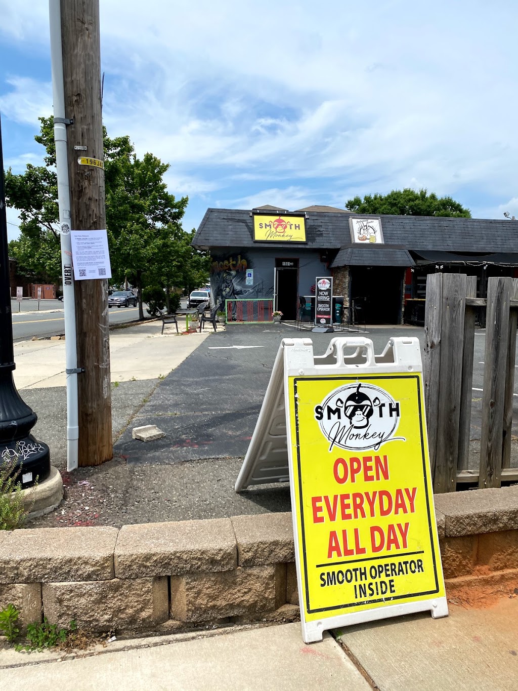 Smooth Monkey | cafe | 1801 Commonwealth Ave, Charlotte, NC 28205, USA | 7047743009 OR +1 704-774-3009