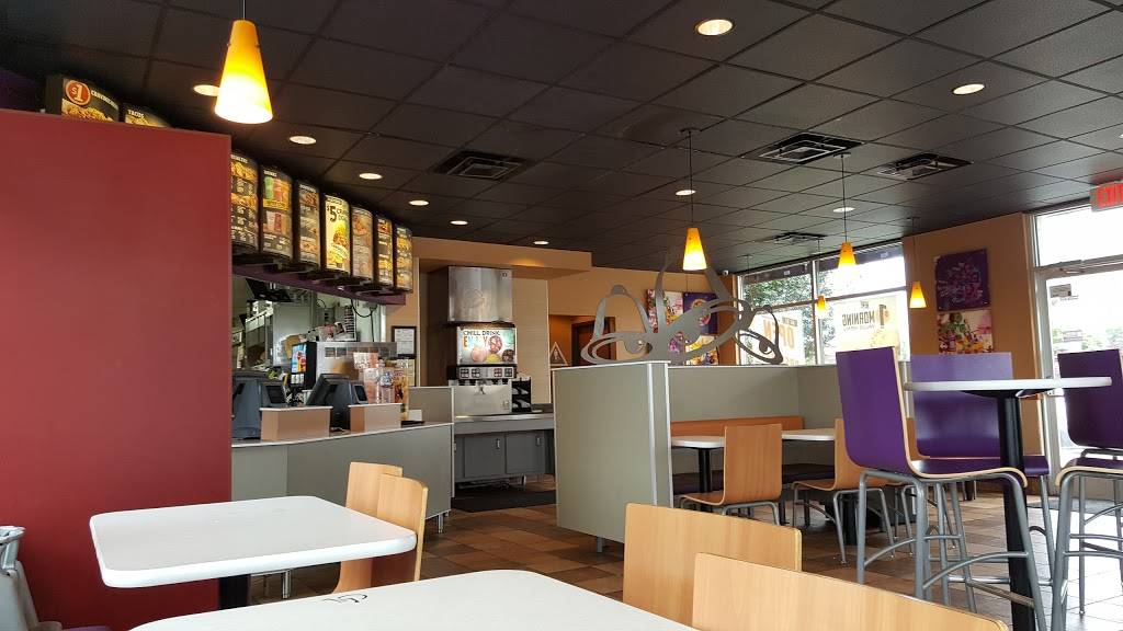 Taco Bell | meal takeaway | 2702 S Perkins Rd, Memphis, TN 38118, USA | 9013665248 OR +1 901-366-5248