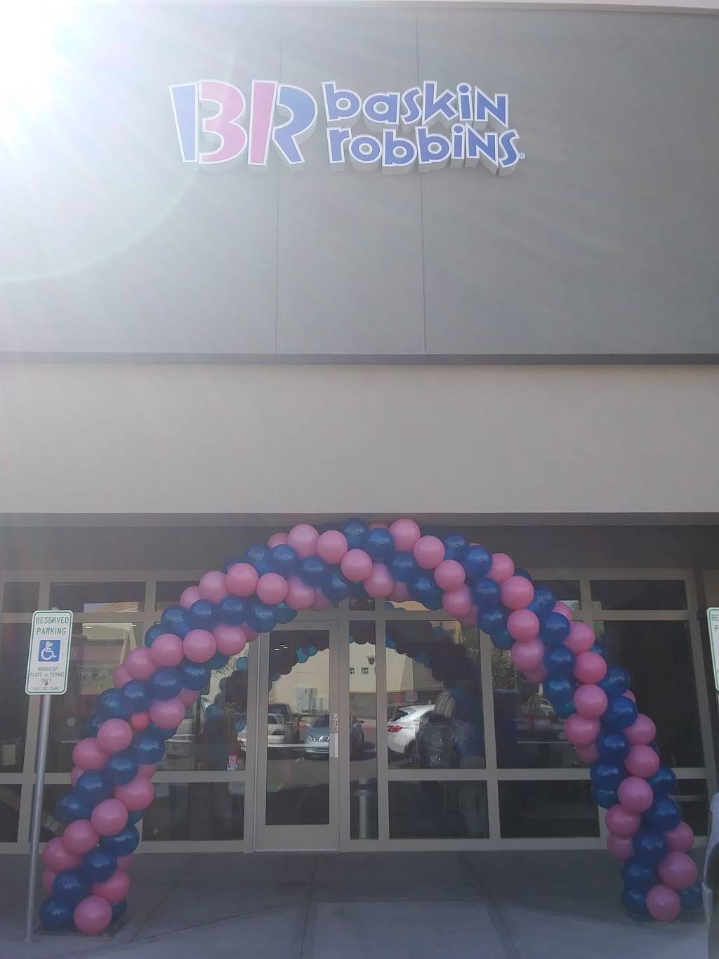 Baskin-Robbins | restaurant | 485 S Watson Rd, Buckeye, AZ 85326, USA | 6233864727 OR +1 623-386-4727