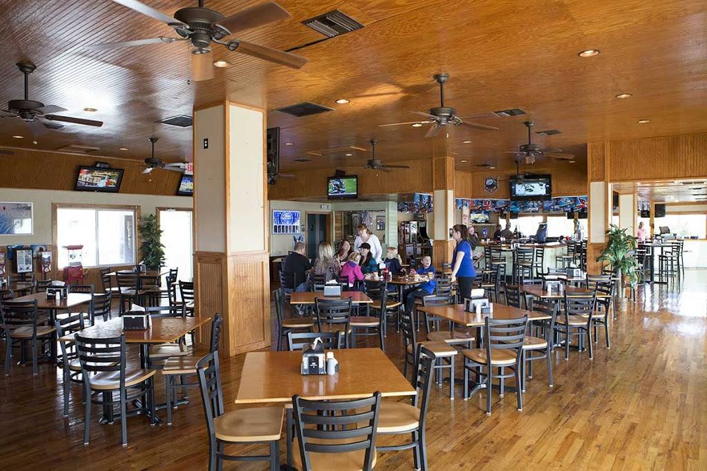 Captain Jacks Waterfront Bar and Grille | restaurant | 21 Oscar Hill Rd, Tarpon Springs, FL 34689, USA | 7279443346 OR +1 727-944-3346