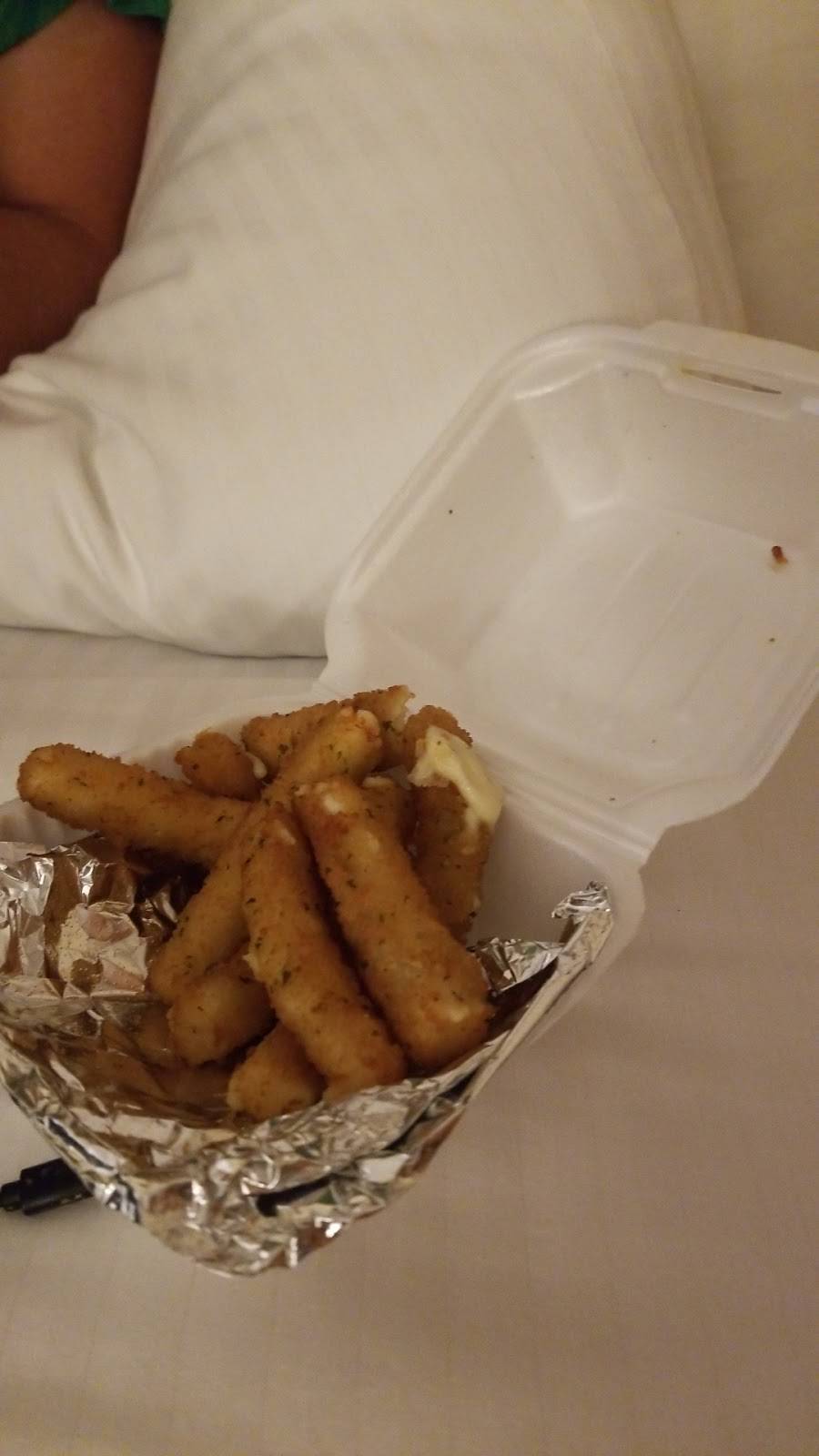 Fat Shack DU | meal delivery | 2041 S University Blvd, Denver, CO 80210, USA | 7202426336 OR +1 720-242-6336