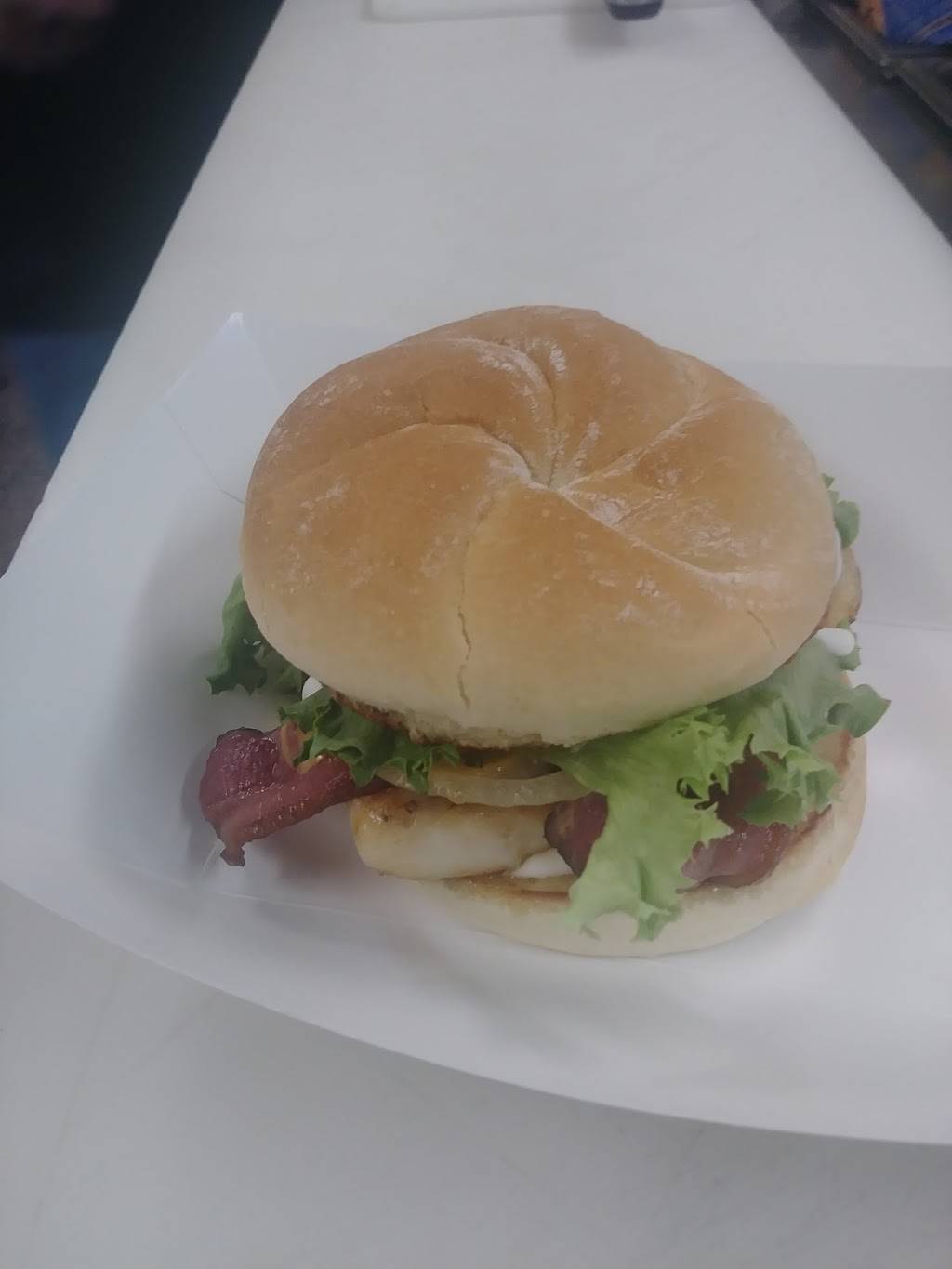 Tastee Treet | restaurant | 433 N Water St, Black River Falls, WI 54615, USA | 7152843004 OR +1 715-284-3004