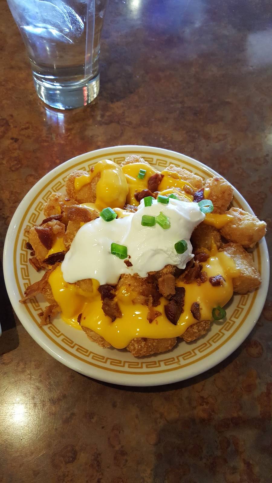 Bon-Bon Wing & Grill | restaurant | 3605 Groometown Rd, Greensboro, NC 27407, USA | 3366177241 OR +1 336-617-7241