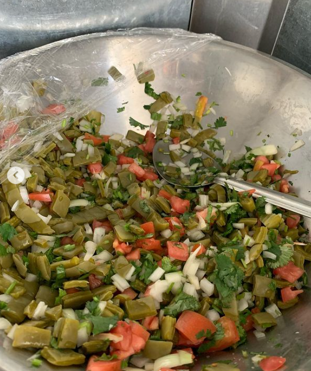 El Ranchero Taco Truck | restaurant | 14107 Euclid Ave, Ontario, CA 91762, USA | 9093131719 OR +1 909-313-1719