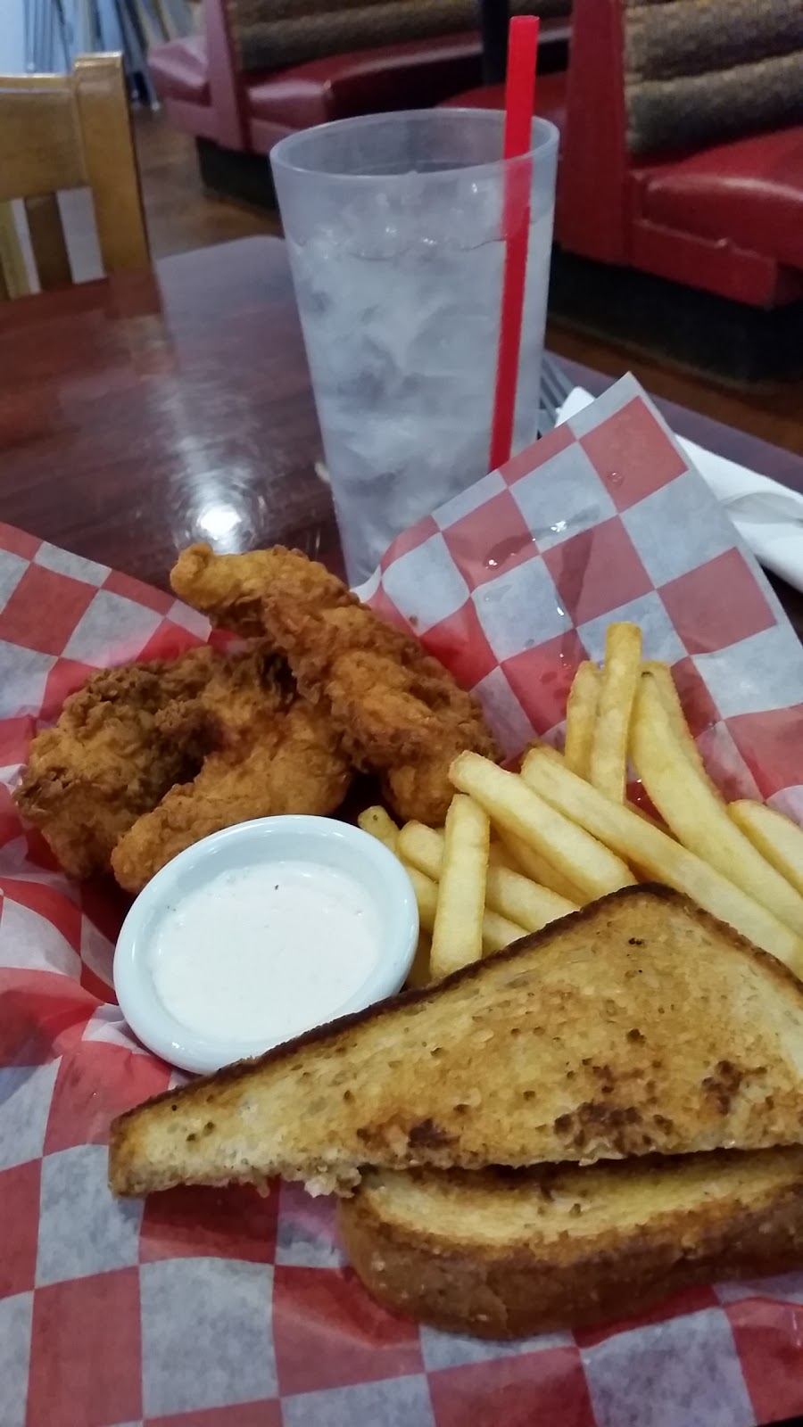 Neighborhood Kitchen | restaurant | 302 Zinn Ave, Blair, OK 73526, USA | 5805639291 OR +1 580-563-9291