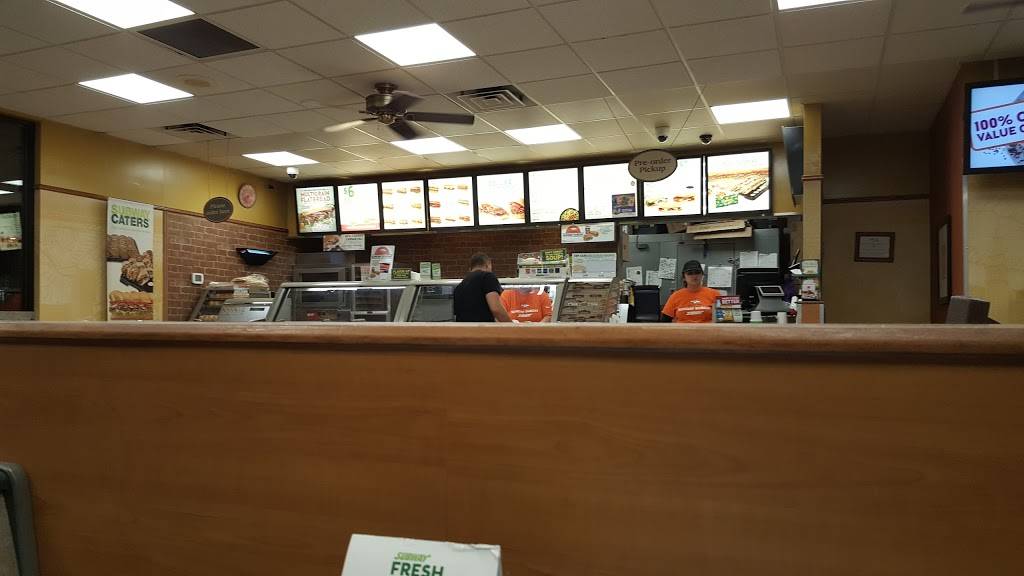 Subway | meal takeaway | 3250 23rd Ave, Evans, CO 80620, USA | 9703305388 OR +1 970-330-5388