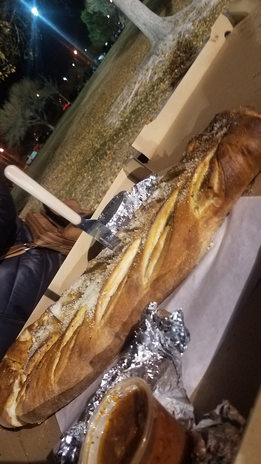 Brothers Pizza | restaurant | 7365 W Sahara Ave, Las Vegas, NV 89117, USA | 7028881001 OR +1 702-888-1001