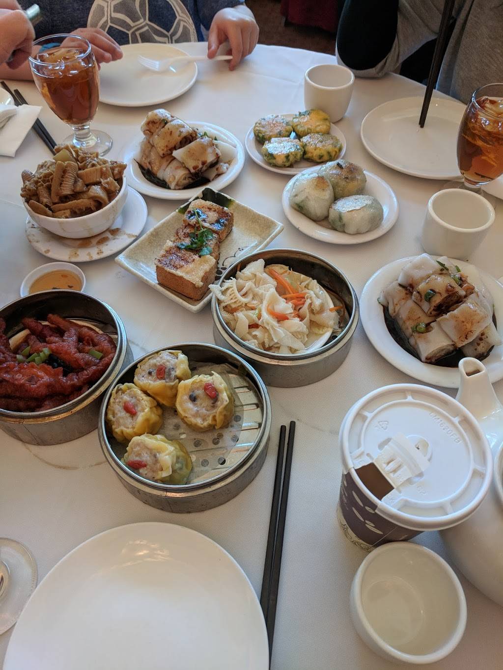 Pacificana | restaurant | 813 55th St, Brooklyn, NY 11220, USA | 7188718180 OR +1 718-871-8180