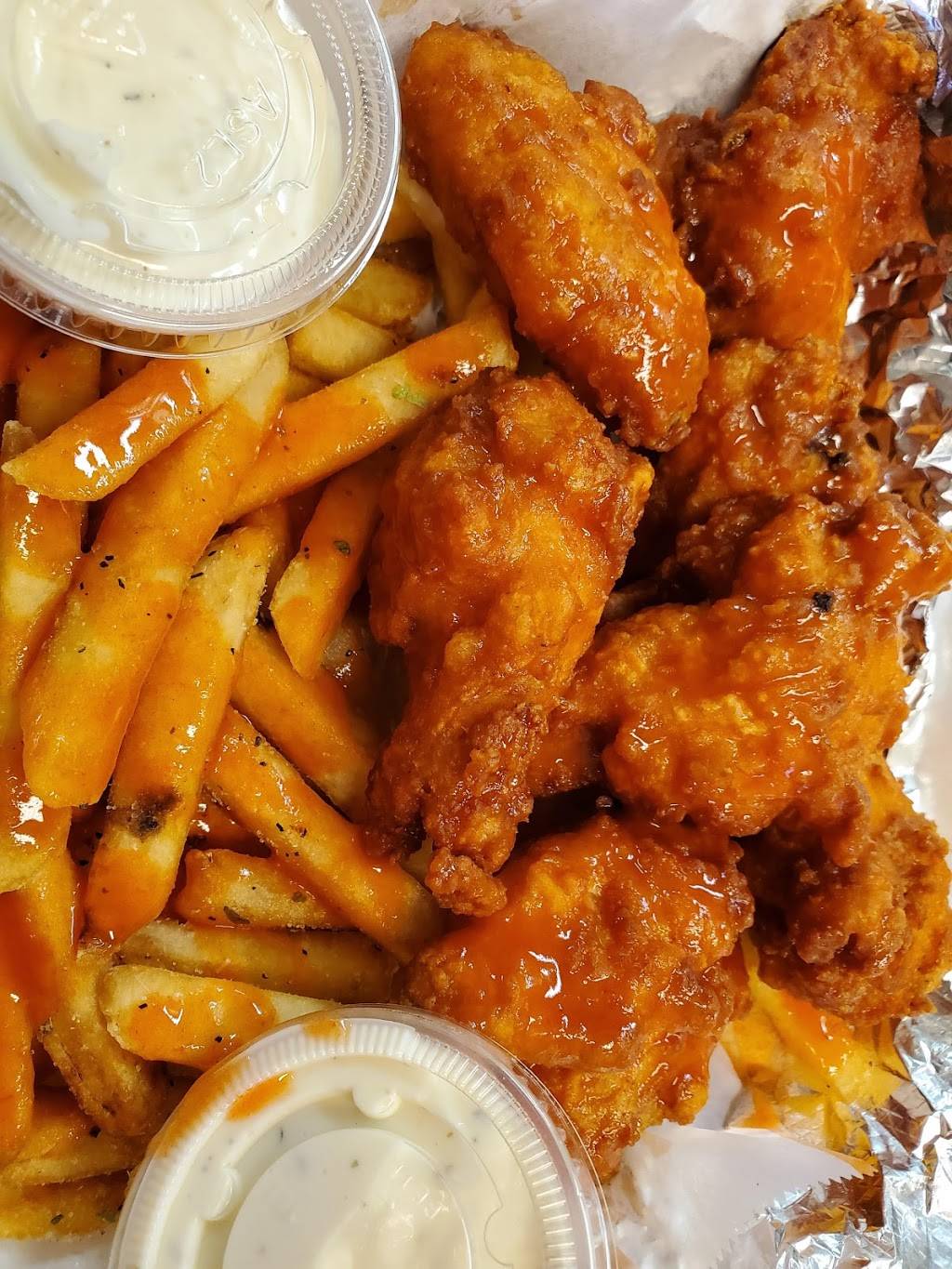 Shugga Shack | restaurant | 30 Towncenter Dr, University Park, IL 60484, USA | 7084624437 OR +1 708-462-4437