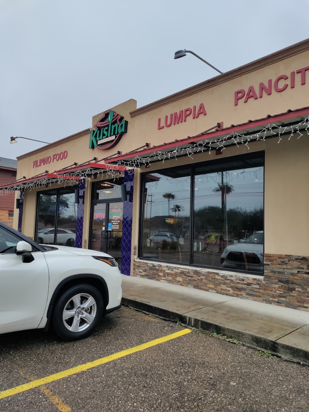 Kusina Restaurant & Market | restaurant | 6700 N 23rd St A, McAllen, TX 78504, USA | 9566640044 OR +1 956-664-0044